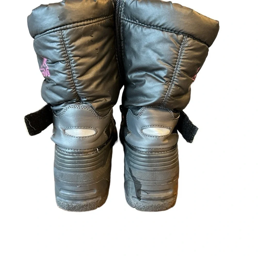 Arctiv8 snow boots